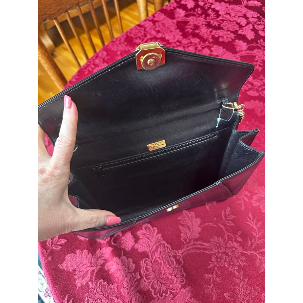Bally Black Leather Clutch with Unbranded Adjustable Gold Chain - Picture 13 of 14